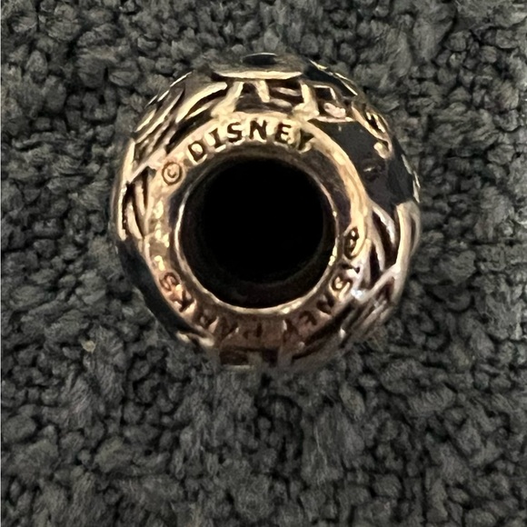 Authentic Disney Parks 2016 Pandora charm - Picture 4 of 6
